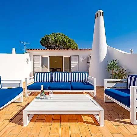 Villa Sleeps 6 With Pool *
